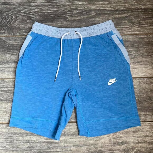 Nike Shorts - Picture 1 of 3